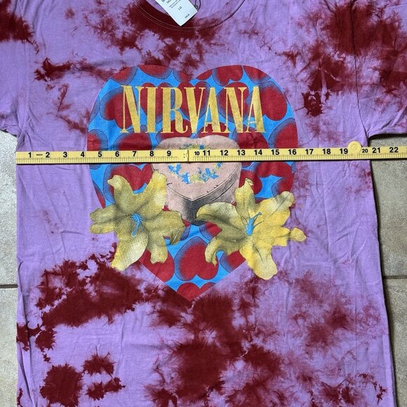 Nirvana Heart-Shaped Box Tie-Dye LARGE T-Shirt New With Tags - Picture 2 of 7